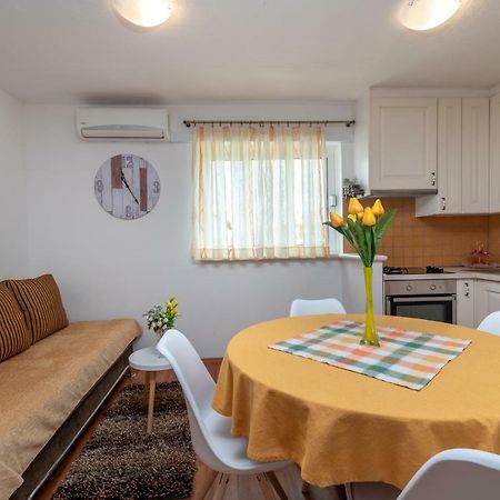 טרוגיר Apartment Dinka מראה חיצוני תמונה