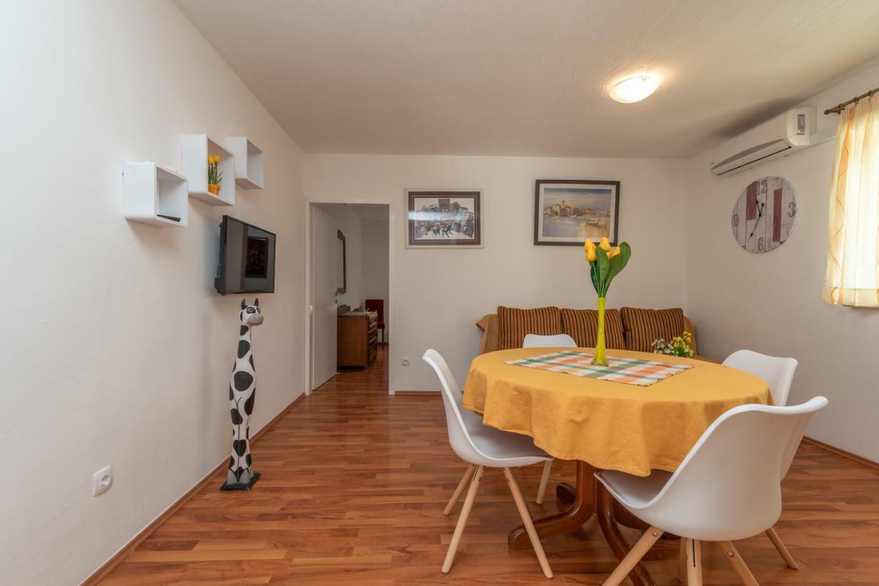 טרוגיר Apartment Dinka מראה חיצוני תמונה
