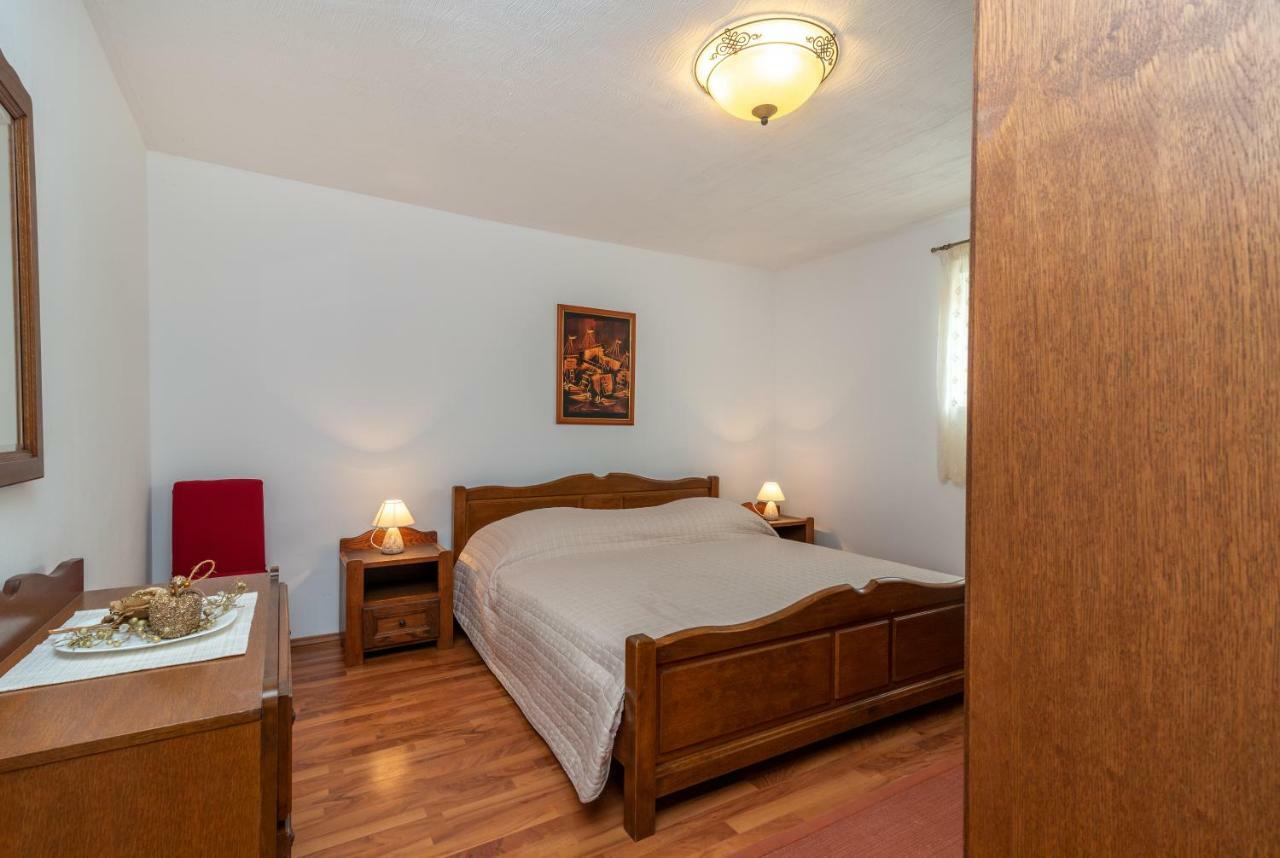 טרוגיר Apartment Dinka מראה חיצוני תמונה